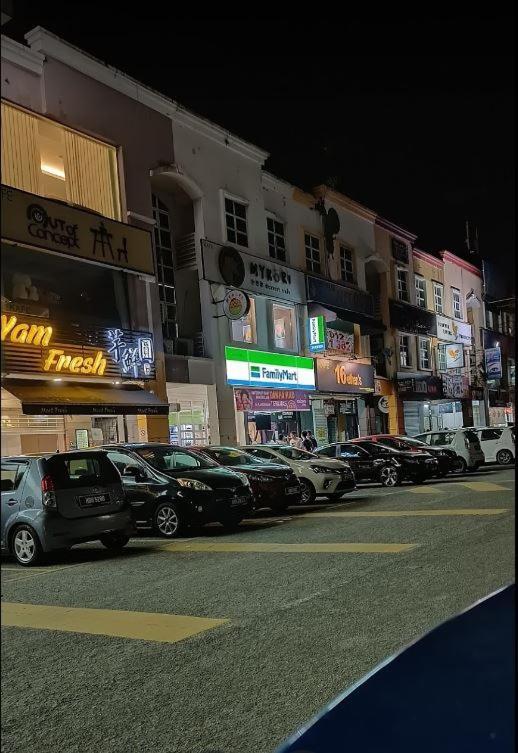 Q Express Kepong 3*